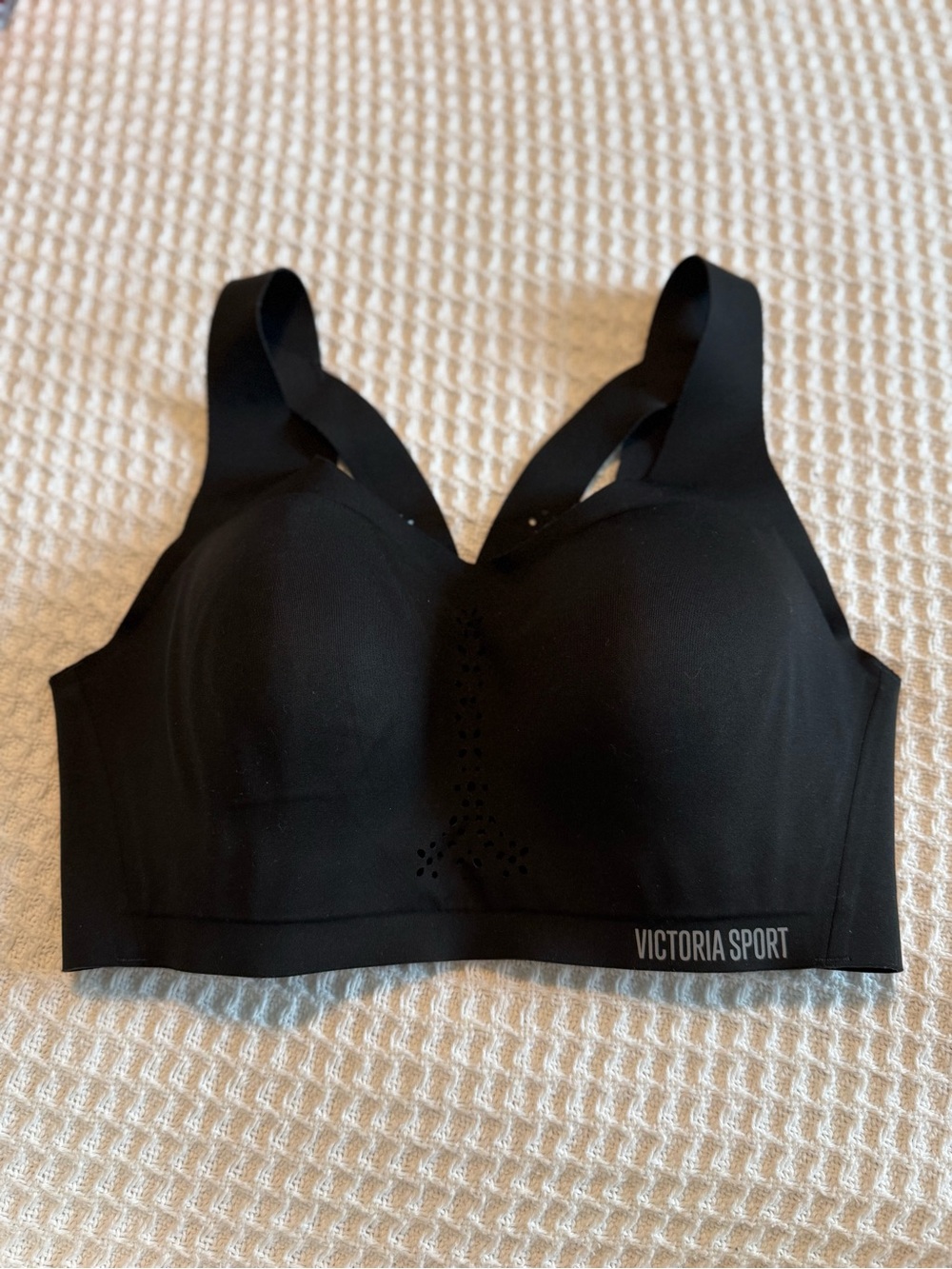 Victorias Secret Sport Angel Max Laser Cut  Sports Bra Size 34 D
